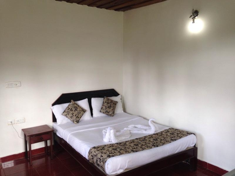 สไปซ์ จังเกิ้ล รีสอร์ต Bed & Breakfast มุนนาร์ ภายนอก รูปภาพ